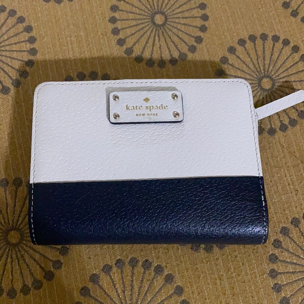Kate Spade Small Wallet